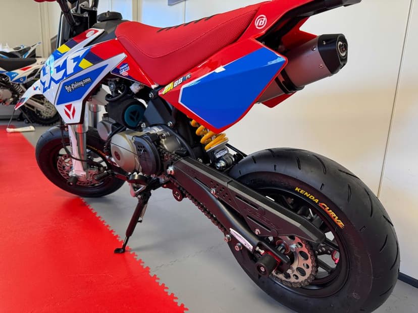 Pit Bike YCF START 88SE SM Supermoto Asfalt BLACK WEEK od 4xmoto.pl