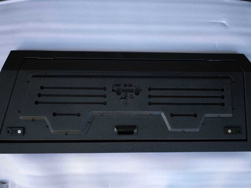 Hardtop Toyota Hilux Pokrywa Zabudowa Aluminium AluCab Nowy Toyota