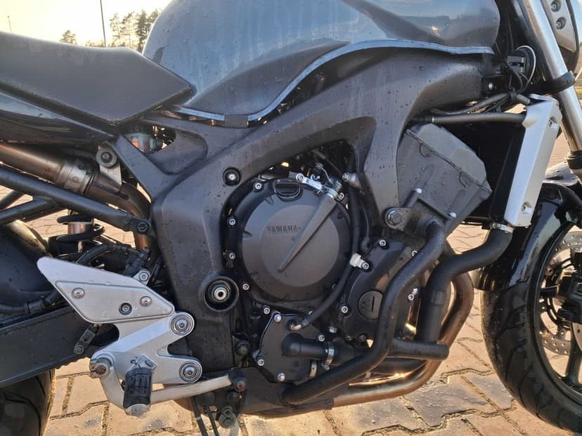 YAMAHA FZ6, 600cm3, przebieg 7600 km