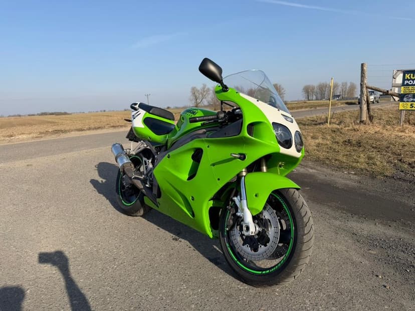 Kawasaki ZX-7R 750 Ninja