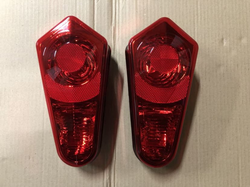 Polaris 700 Sportsman 500 Lampy Tył Tylne Lampa Lewa Prawa Czerwone