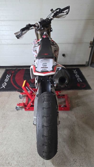 Honda CRF 450 Supermoto