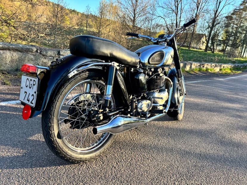 Norton Dominator model 7