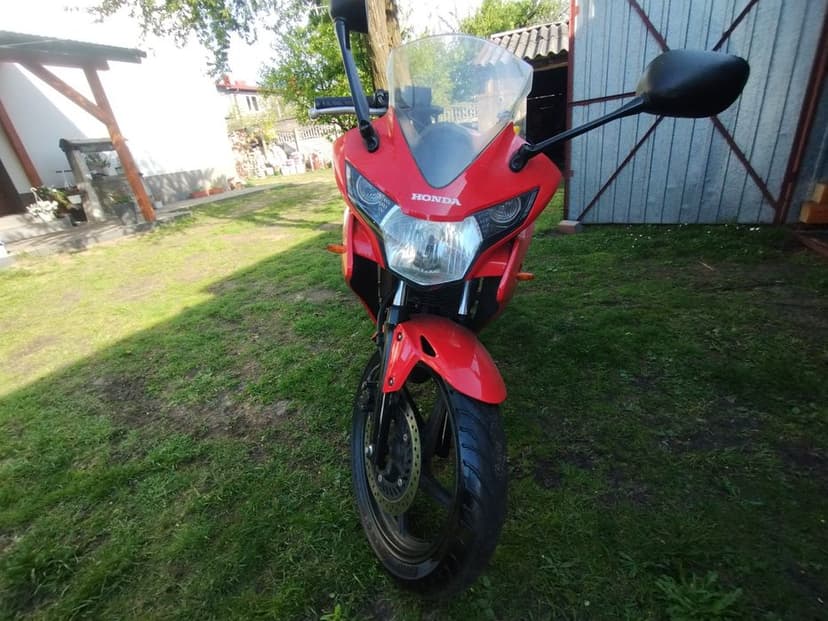 Honda CBR 125 JC 50 2014 20700 przebiegu oryginał !!! Bezwypadkowy!!!