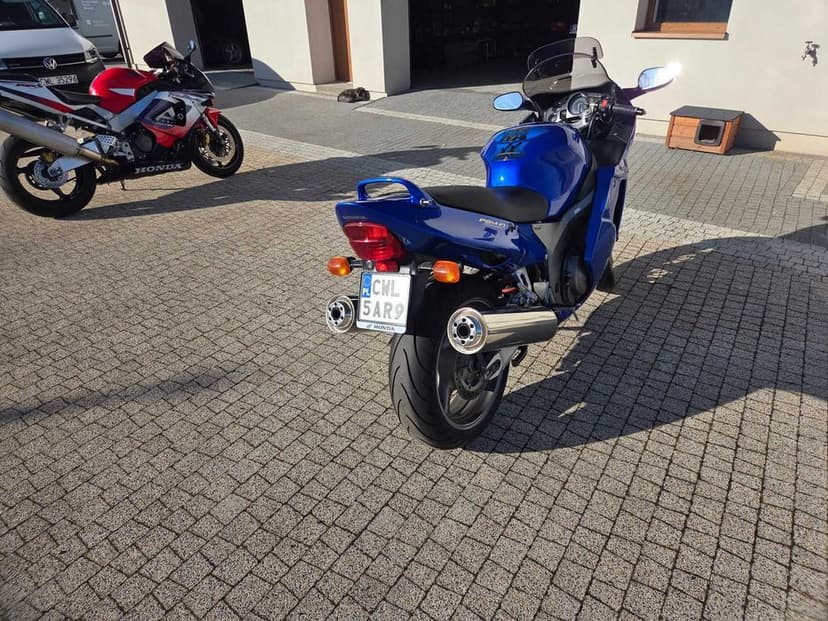 Honda CBR 1100XX Blackbird SC35