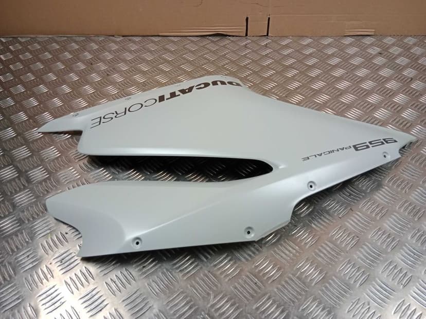 Ducati Panigale 959 V2 Bok Boczek Lewy Owiewka Lewa Plastik 16-19
