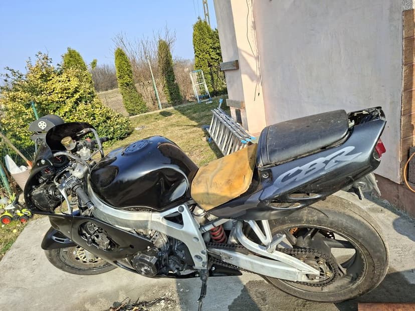 Honda Cbr 900rr sc33