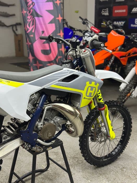 Husqvarna TC 85 cc 2024 - 64mth - stan salonowy - 2szt