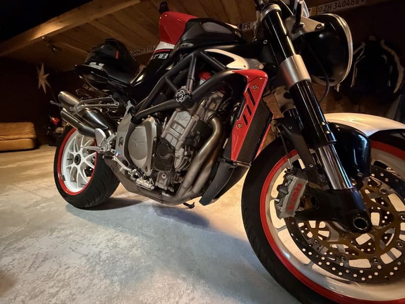 MV Agusta Brutale 1078 2009r | 22 tys km