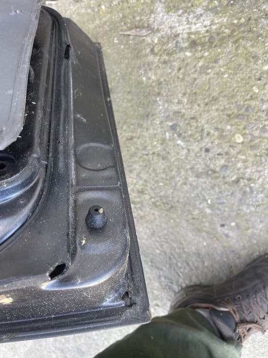 Drzwi nissan patrol y60 tyl klapa