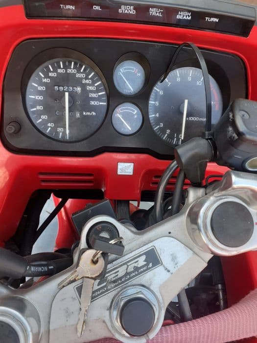 Motor Honda cbr 1000