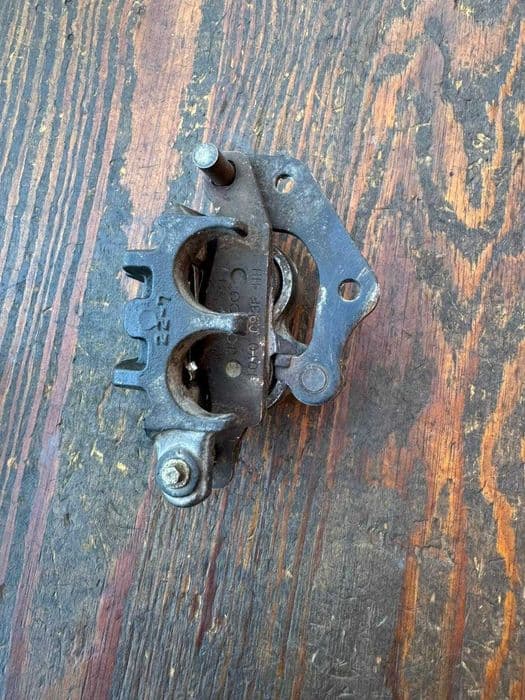 tokico prawy zacisk przod przedni hamulca kawasaki KFX 700 r 04-11