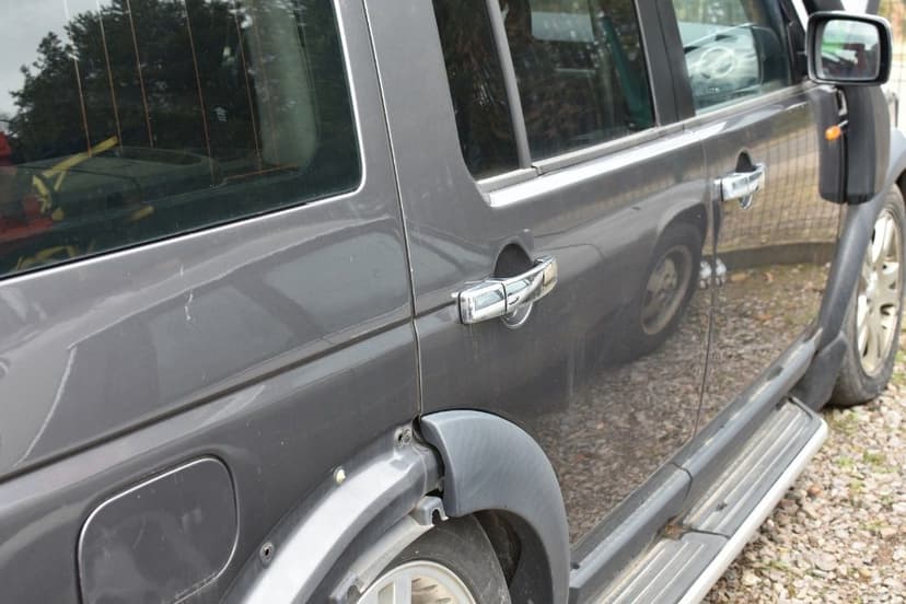 Drzwi prawy tył Land Rover Discovery 3 LRC659