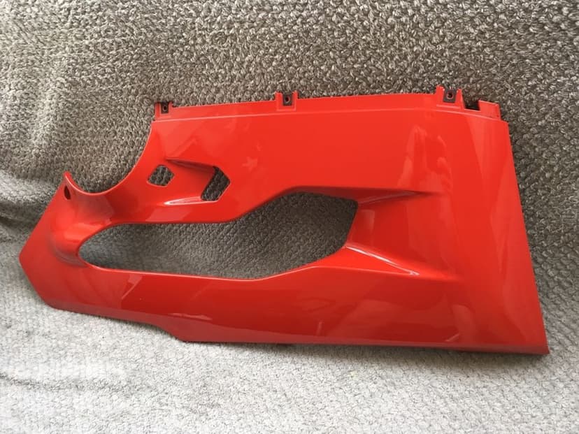 Pług prawy owiewka Ducati 959 Panigale