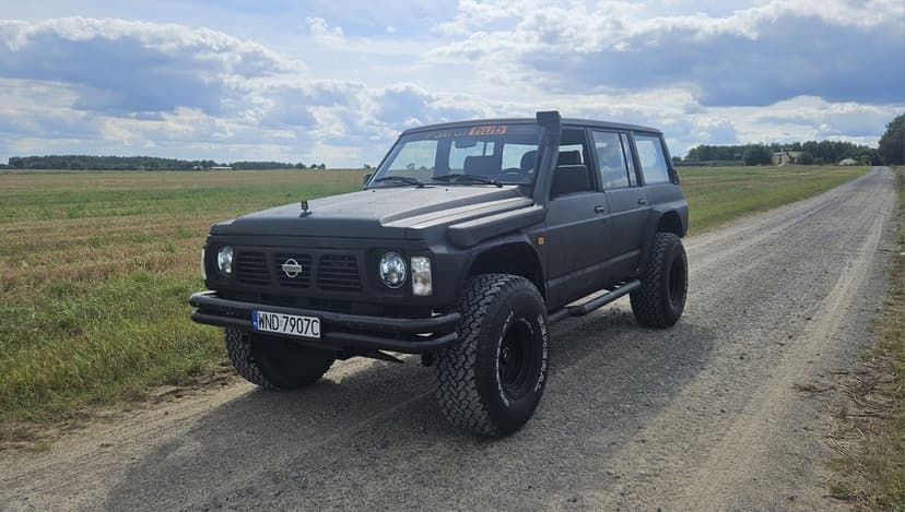 Nissan Patrol Y60  2.8