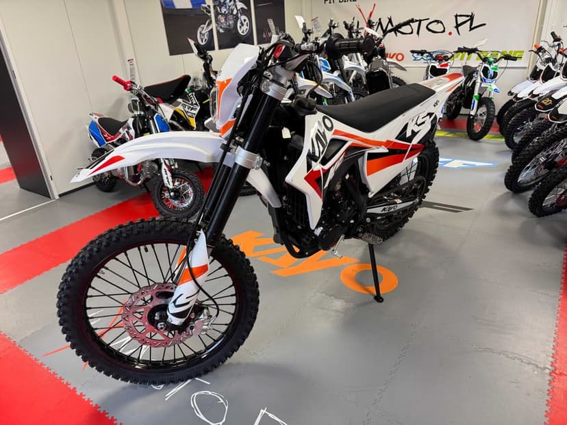 Enduro DirtBike Kayo K5 300 chłodzony cieczą BLACK WEEK od 4xMoto