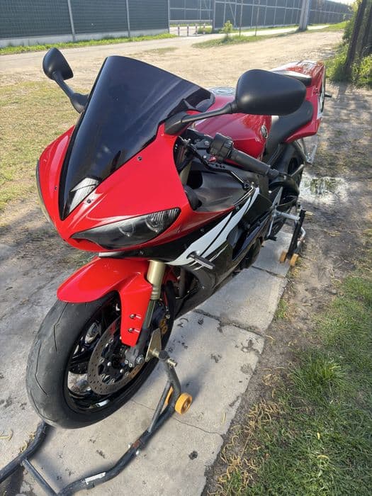 Na sprzedaż Yamaha R6 RJ095 – 600 cm³