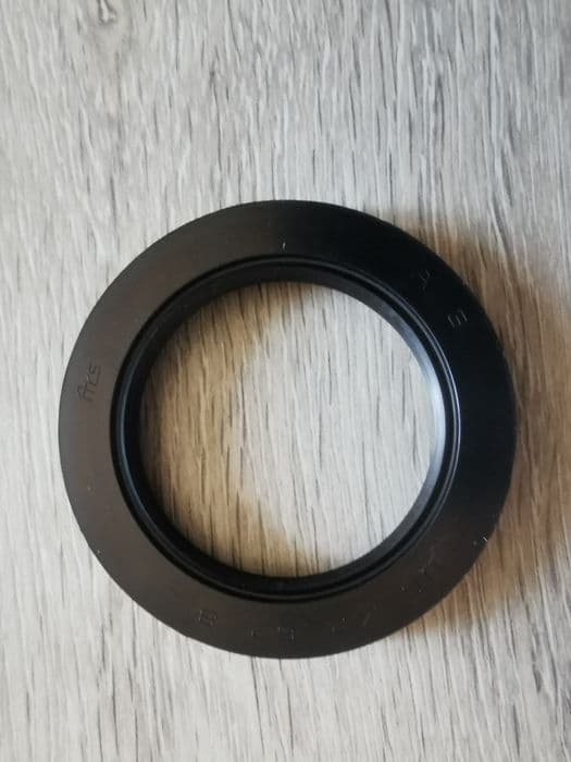 Yamaha raptor 660 uszczelniacz wahacza mimośród os