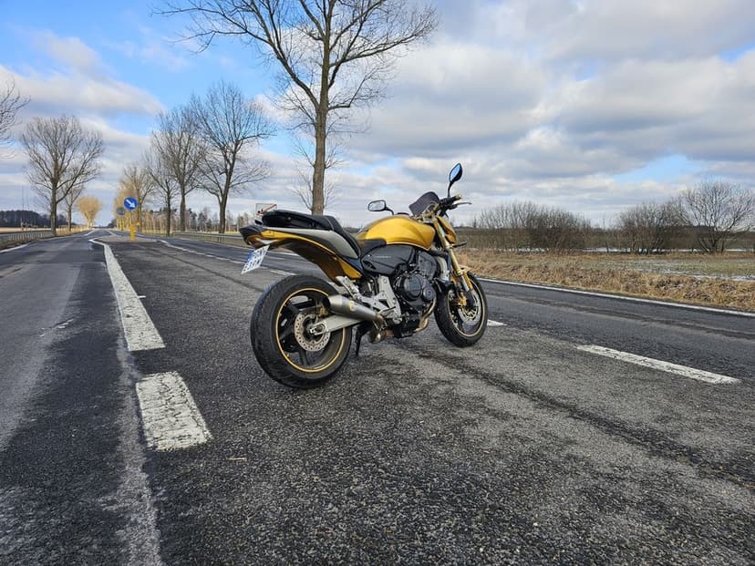 Honda Hornet PC41 CB600F Doinwestowana Świeży PT i OC