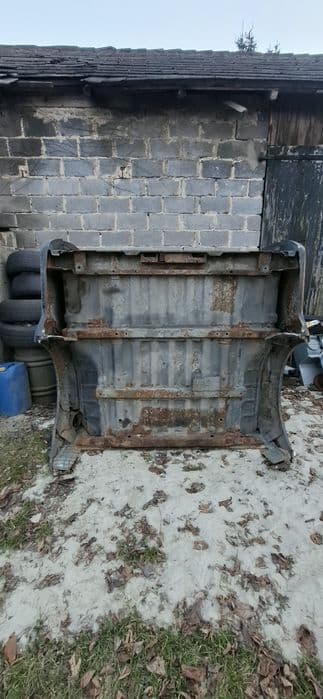 Zabudowa paki nissan navara d40