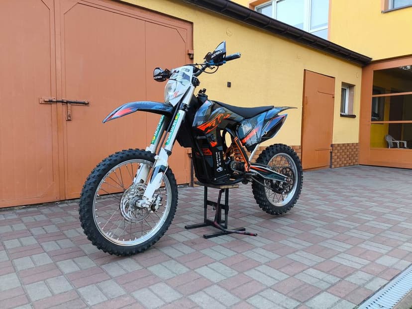 Promo -10% Elektryczny KTM 26KW QS138 90H V3 + ND72680 AKU LG 72V 61Ah