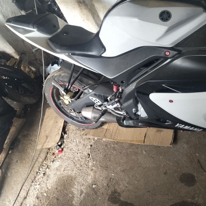 Yamaha yzf r125/50 motorower spalanie 3 litry AM/B opłaty