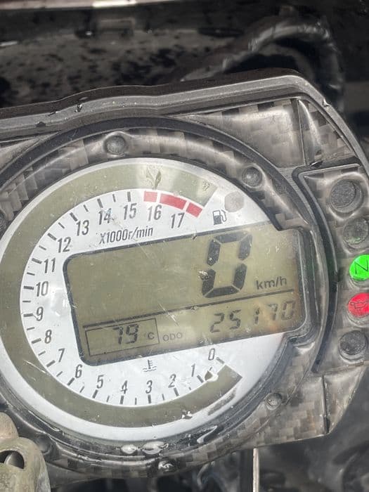 Kawasaki ninja zx6r 636 A2