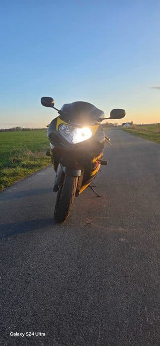 Motocykl Suzuki gsx r 600 k3 Możliwa zamiana