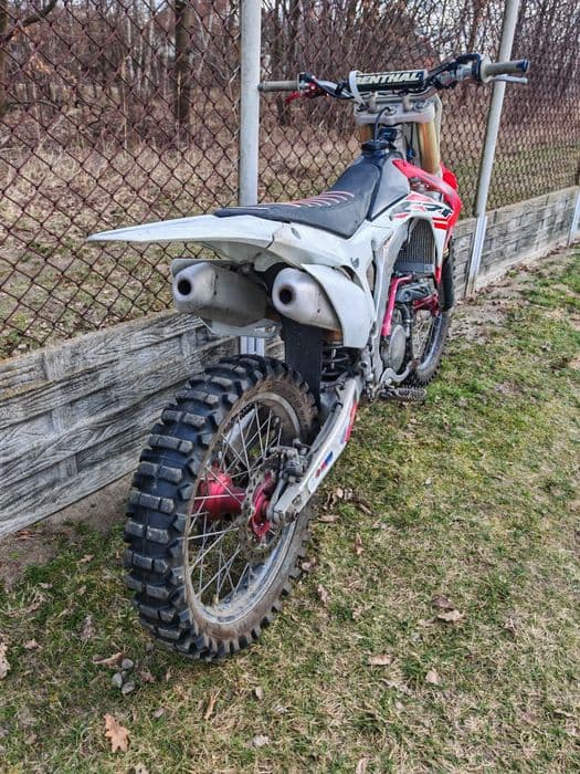 Honda crf 250 rok 2016
