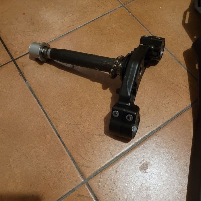 Yamaha MT 07 półka sztyca bagażnik