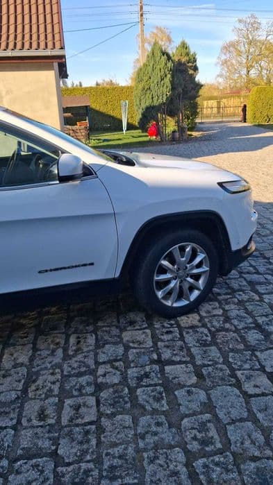 JEEP CHEROKE 4X4 2,0 D 2015R