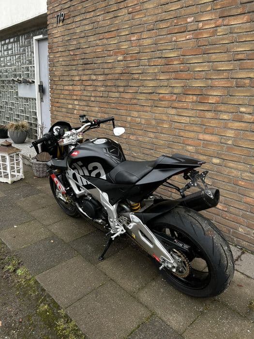 APRILIA TUONO 1000 RSV4 APRC FACTORY Akrapovic zamiana