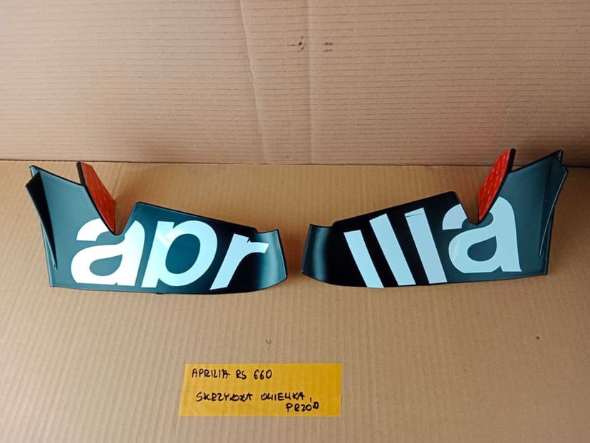 Aprilia RS 660 Skrzydełka Skrzydła Lotka Spojler Lotki Owiewka Przód