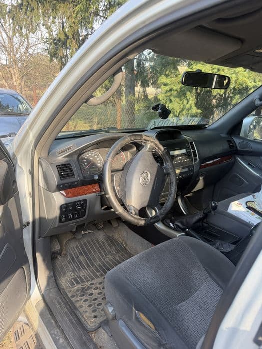 Toyota Land Cruiser Prado 120