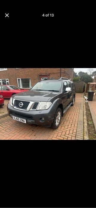 2010 Nissan Navara Outlaw 3.0dci v6 automat pali jezdzi Anglik