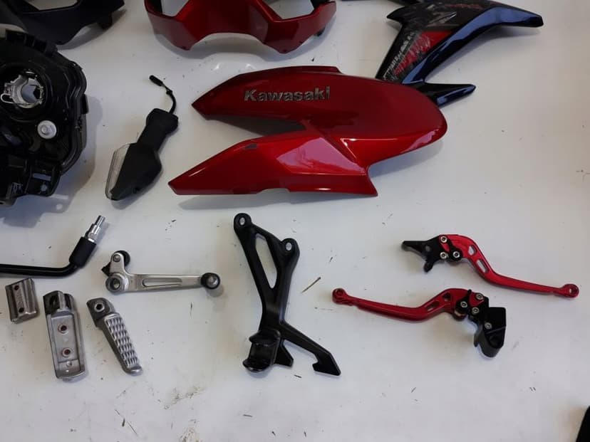 kawasaki z900 lampa czasza czacha owiewka podnóżek