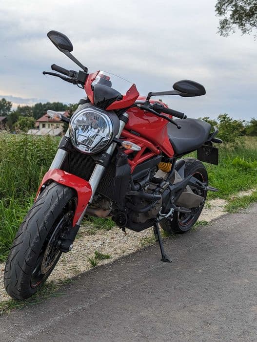 Ducati monster 821