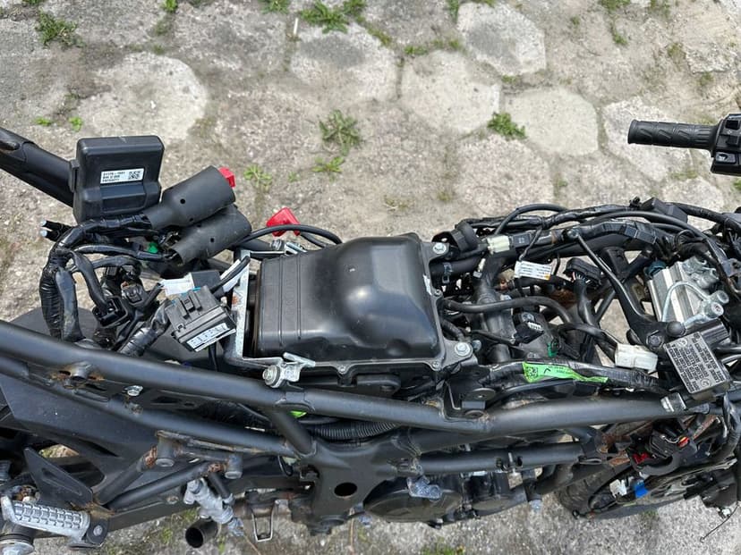 Rama, silnik Kawasaki Ninja 125, Z125  dow. rejestracyjny