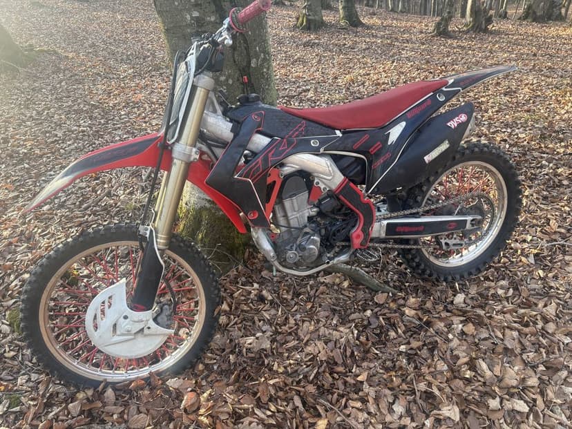 Sprzedam  honda crf450 2016r na wtrysku