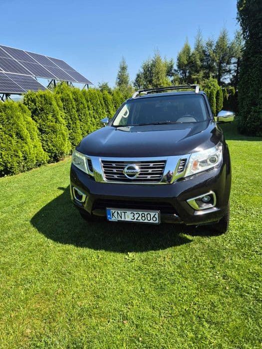 NISSAN Navara 2017 manual, 4x4, diesel, czarny metalik.