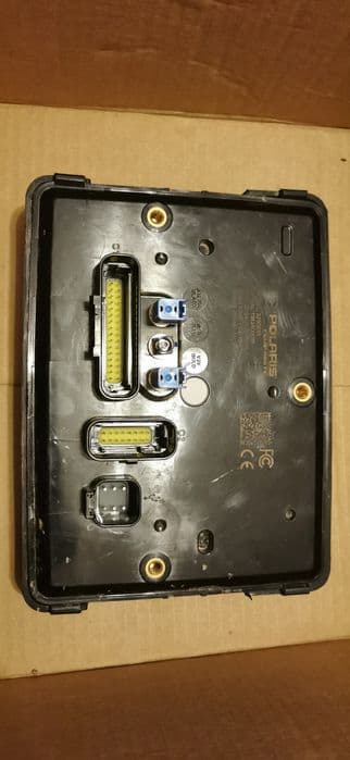 Polaris rzr indian slingshot nawigacja zegar licznik prędkościomierz