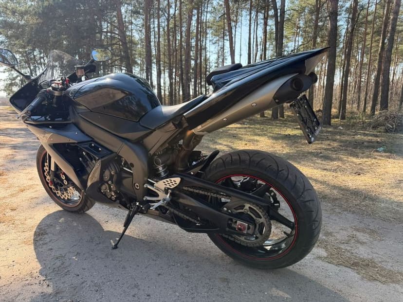 Sprzedam Yamaha R1 RN12