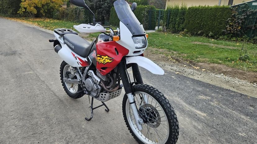 Honda nx 650 dominator