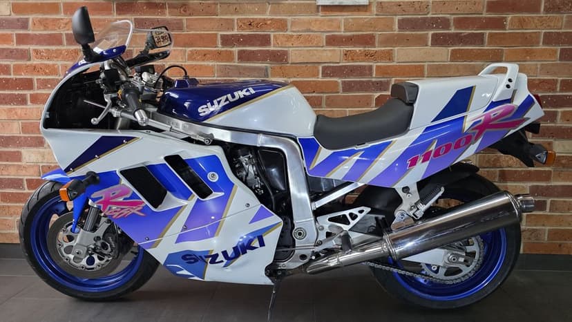 Suzuki GSX-R 1100 z Niemiec bardzo zadbany kolekcjonerski