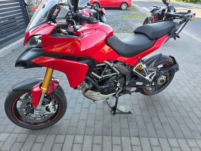 Ducati Multistrada 1200 uszkodzona uszczelka pod głowica