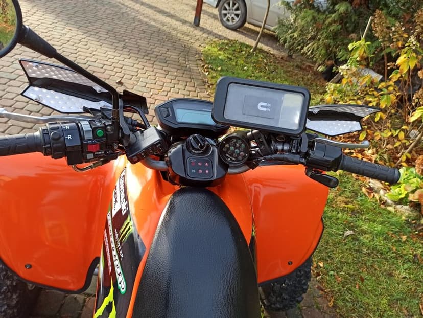 Kawasaki KFX  700  yamaha Raptor super stan