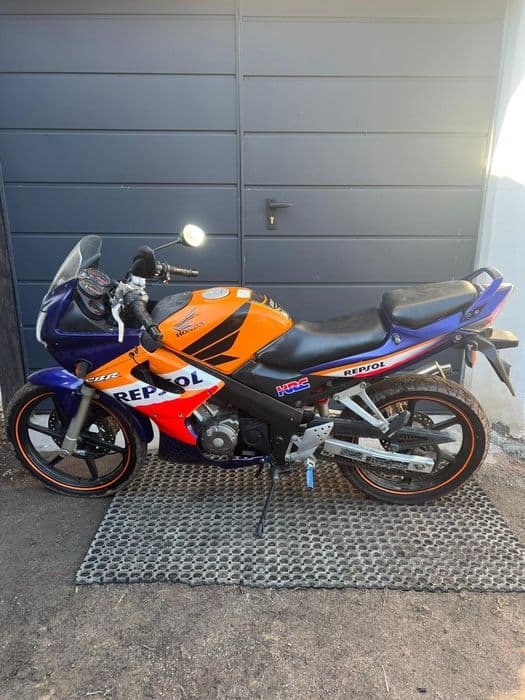 Honda cbr 125 Repsol. kat B