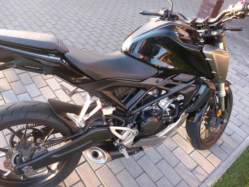 HONDA CB125R neo sports cafe. Zadbana! Pierwszy właściciel.