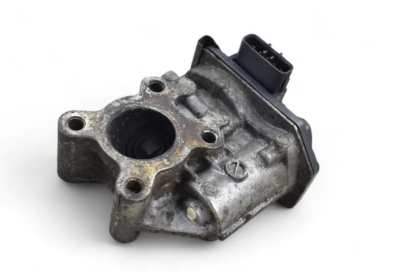 Zawór EGR NISSAN NAVARA D40 CABSTAR F24 PATHFINDER R51 2.5 DCI 14710-5X00A