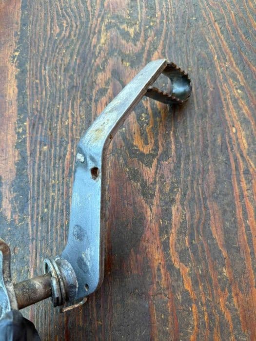 dzwignia hamulca noznego hamulcowa tyl tylna kawasaki KFX 700 r 04-11